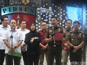 Kejagung: Setiap Tahun PT TPL Beri Uang ke 2 Pegawai Pajak Tersangka Ekspor