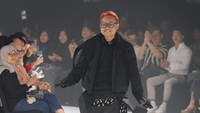 Berkat 'Kecoa', Desainer Muda Asal Surabaya Ini Bisa Belajar Fashion di Paris