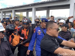 3 Korban KMP Putri Yasmin Terbakar Tiba di Pelabuhan Lembar, 1 Tewas