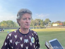 Bali Vs PSS Laga Pertama Suporter Away, Pieter Huistra Sambut Gembira