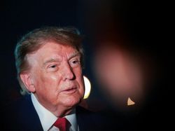 Klaim Kuasai Selat Hormuz, Trump Dinilai Babak Belur Perang Lawan Iran