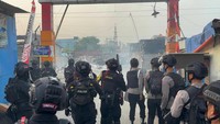 6 Fakta Menegangkan Penggerebekan Narkoba di Kampung Bahari