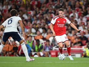Laga Uji Coba: Imbang 1-1, Arsenal Tekuk Como Lewat Adu Penalti