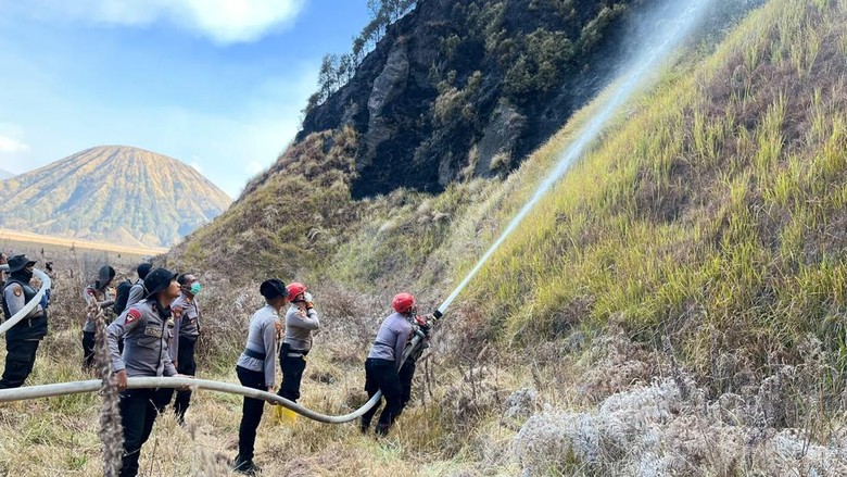 Satgas Karhutla: Tiga Hari Kedepan Jadi Penentu Pembukaan Wisata Bromo