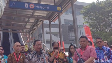 LRT Jakarta Rp 12,1 T Hampir Rampung, Beroperasi Bulan Ini
