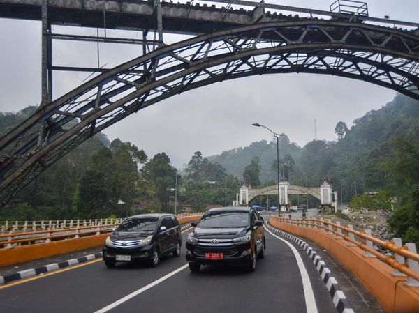Penampakan Jembatan Kembar Padang Panjang Beroperasi Lagi Usai Bencana