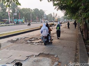 Pemkab Sesalkan Trotoar Jl Alternatif Sentul Rusak gegara Dilintasi Motor