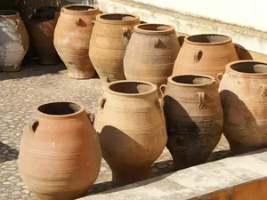 Kok Bisa Madu Berusia 3.000 Tahun dari Makam di Mesir Tetap Awet?