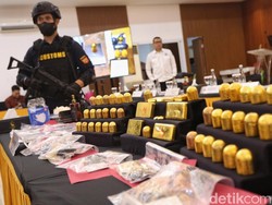 Petugas Avsec Bandara Soetta Gagalkan Penyelundupan Logam Mulia