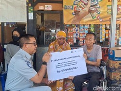 Ahli Waris Mahasiswi Unram Korban KMP Putri Yasmin Terima Santunan Rp 125 Juta