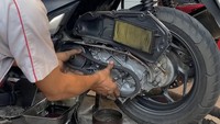 Ternyata Ini Penyebab Gredek di Motor Matic