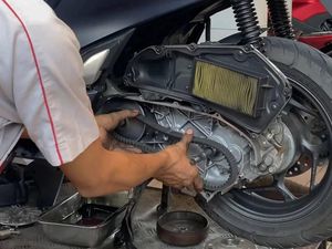 Ternyata Ini Penyebab Gredek di Motor Matic