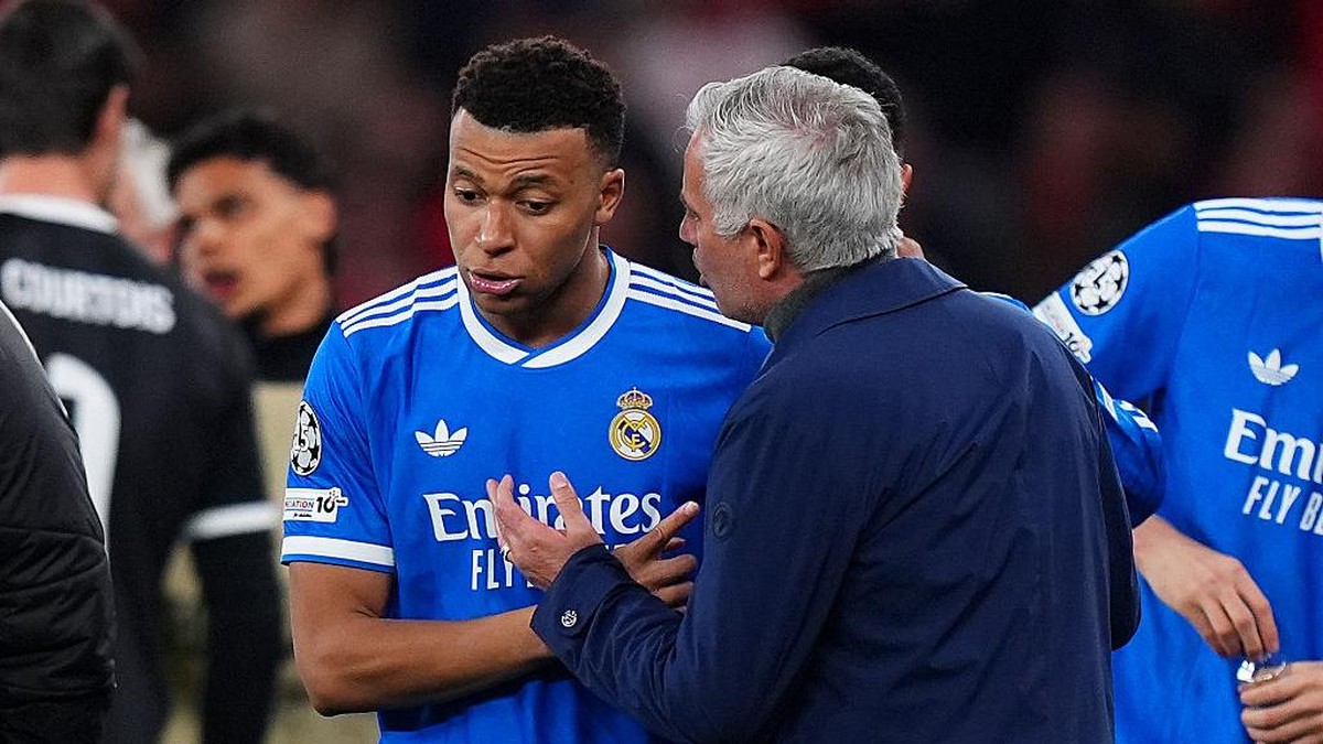 Kylian Mbappe dan Jose Mourinho. (Foto: Getty Images/Angel Martinez)