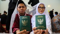 Momen Haru 30 Pasangan Jalani Akad Nikah Gratis