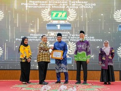 Pemko Pekanbaru Sabet Penghargaan Peringkat I Riau Investment Award 2026