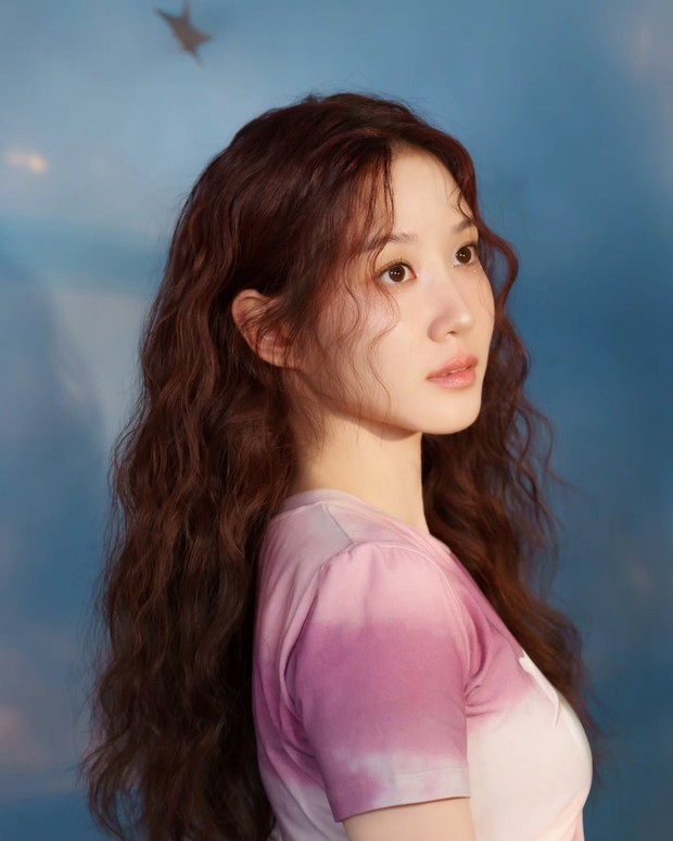 Debut sejak usia kanak-kanak, Park Eun Bin akan merayakan kiprahnya di industri hiburan yang genap menginjak 30 tahun  di tahun 2026.