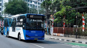 TransJakarta Alihkan 8 Rute dan Setop 2 Layanan, Ini Rinciannya