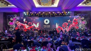 Potret Meriah Grand Opening The Trans Luxury Hotel Surabaya