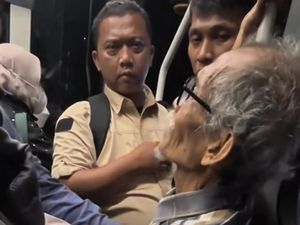 Viral Lansia Bingung di Halte Cawang, TransJ Pastikan Sudah Pulang ke Keluarga