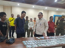 2 Pengedar Tramadol di Pasar Tanah Abang Ditangkap, Ribuan Obat Keras Disita