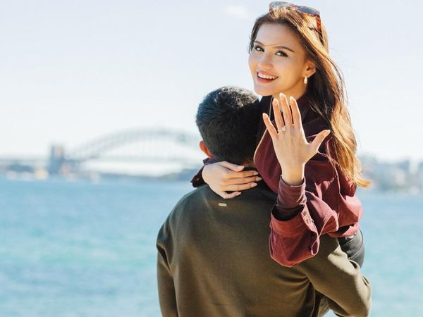 Romantis Berlatar Sydney Harbour, Chelsea Shania Dilamar Raees