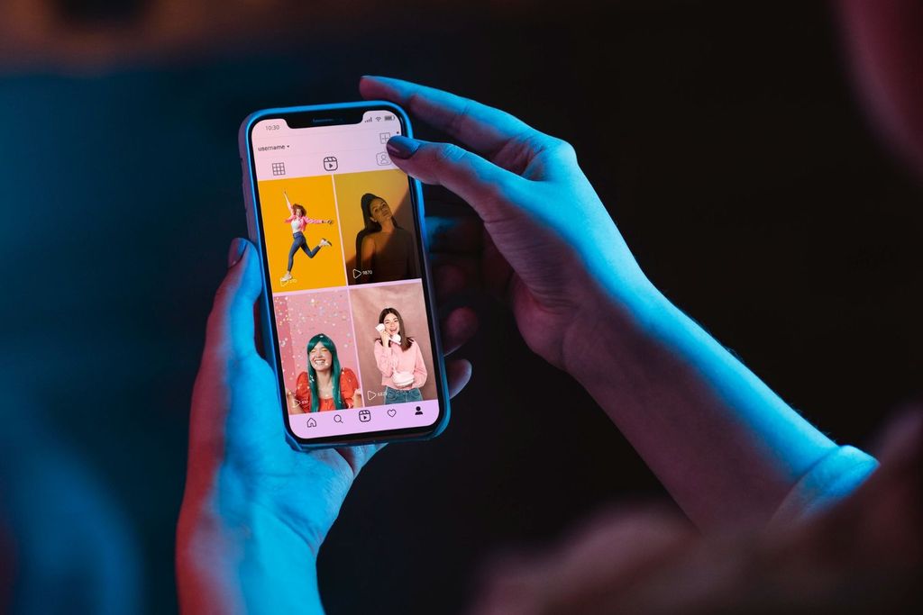 Instagram secara resmi mengganti logo teksnya