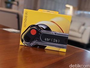 Unboxing Nothing Ear (3a), Earbuds Transparan yang Bisa Rekam Meeting