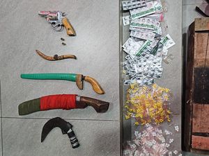 Polisi Tangkap 3 Pengedar Obat Keras Ilegal di Bogor, Senpi Rakitan Disita