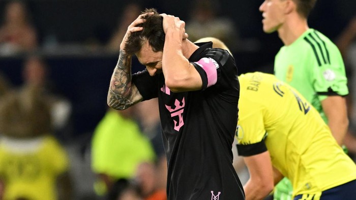 NASHVILLE, TENNESSEE - AUGUST 15: Lionel Messi #10 of Inter Miami CF reacts after missing a penalty during the MLS match between Nashville SC v Inter Miami CF at GEODIS Park on August 15, 2026 in Nashville, Tennessee. (Photo by Carly Mackler/Getty Im