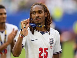 Inter yang Kaya Trofi Bikin Spence Tertarik
