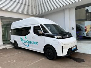 Dijual Rp 725 Juta, Ini Spesifikasi Farizon Supervan Penantang Toyota HiAce
