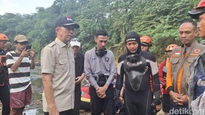 Walkot Cek Lokasi ASN Diduga Hilang di Sungai Bogor, Pastikan Pencarian Maksimal