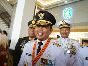 Ria Norsan Singgung Bendera Daerah Makin Menonjol di Kalimantan hingga Papua