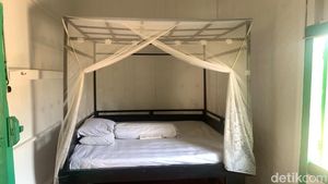 Intip Tempat Tidur Soekarno di Rengasdengklok yang Berusia 1 Abad