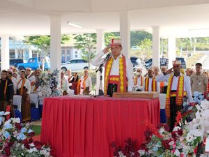 Tito Pimpin Upacara HUT Ke-81 Kemerdekaan RI di Manggarai Timur