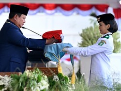 MenPAN-RB Minta Masyarakat Maknai Kemerdekaan dengan Saling Menguatkan