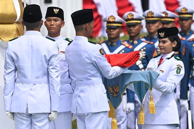 Netizen Pantau Upacara di Istana, 4 Topik Ini Jadi Sorotan