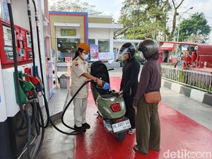 Hafal Teks Proklamasi di SPBU Jembrana Dapat Pertamax Gratis