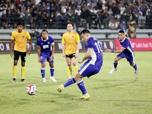 Menanti Keran Gol Mariano Peralta di Persib Bandung