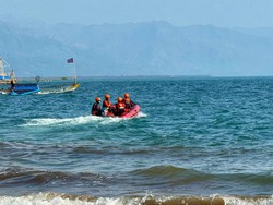 Pemuda Jaksel Hilang Terseret Ombak Pantai Karangnaya Sukabumi
