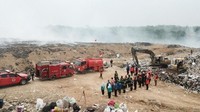 HUT RI di TPSA Ciniru: Upacara di Antara Puing dan Bara