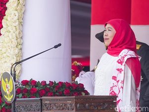 Meriahnya Ragam Pertunjukan Seni Saat Upacara HUT Ke-81 RI di Grahadi