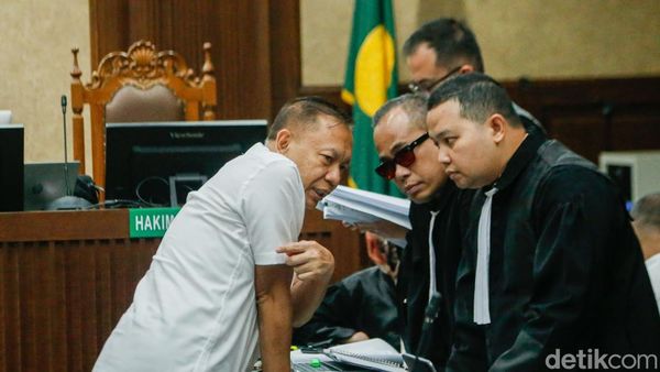 Eks Direktur Bea Cukai Didakwa Rugikan Negara Rp7,3 Triliun dalam Kasus Ekspor CPO