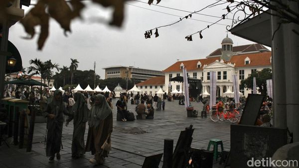 Euforia Kemerdekaan Usai, Kota Tua Tetap Jadi Pilihan Wisata Warga