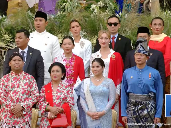 Penampilan Keluarga Cendana di HUT RI, Mantu Bambang Trihatmodjo Curi Atensi
