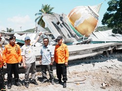 Gempa NTT, Mendagri Minta Percepat Pendataan Sekolah & Rumah Ibadah Rusak
