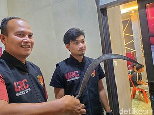 Polisi Tangkap Si Bule Pembacok 2 Pria Sukabumi Usai Konser Reggae