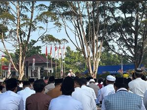 Kemarau-Karhutla Masih Menghantui, Ratusan Warga Kobar Salat Istisqa