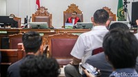 Sidang Perdana Praperadilan Febrie Ardiansyah Digelar, Keabsahan Penggeledahan Dipersoalkan