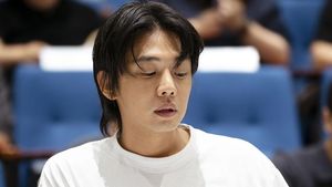 Yoo Ah In, Lee Jun Hyuk, & Cast K-Movie Vampir Baca Naskah Perdana